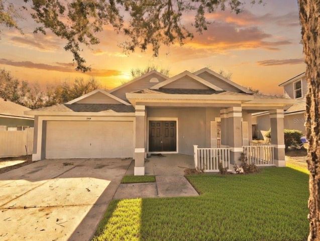 1044 LONGVILLE CIRCLE, Tavares, FL 32778