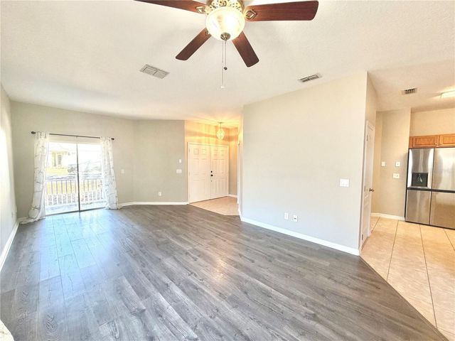 1044 LONGVILLE CIRCLE, Tavares, FL 32778