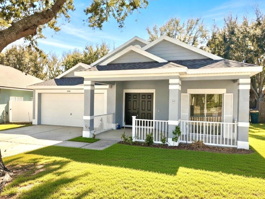 1044 LONGVILLE CIRCLE, Tavares, FL 32778