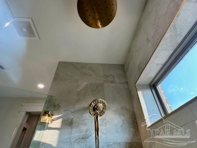 1003 W Wright St, Pensacola, FL 32502