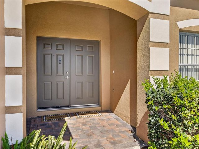 1007 BALMORAL DRIVE, Davenport, FL 33896