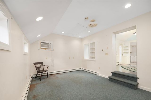 210 Pleasant St, Seekonk, MA 02771