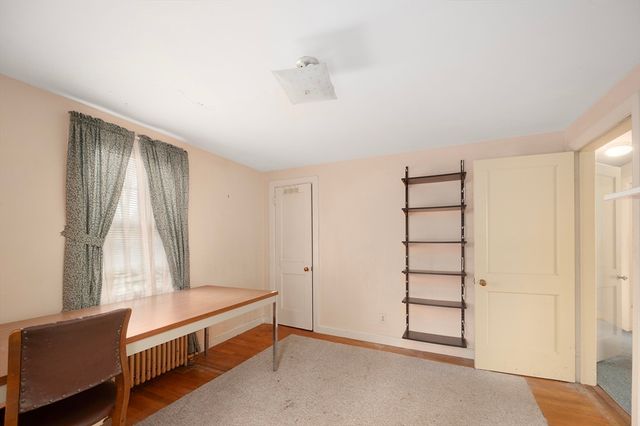 210 Pleasant St, Seekonk, MA 02771