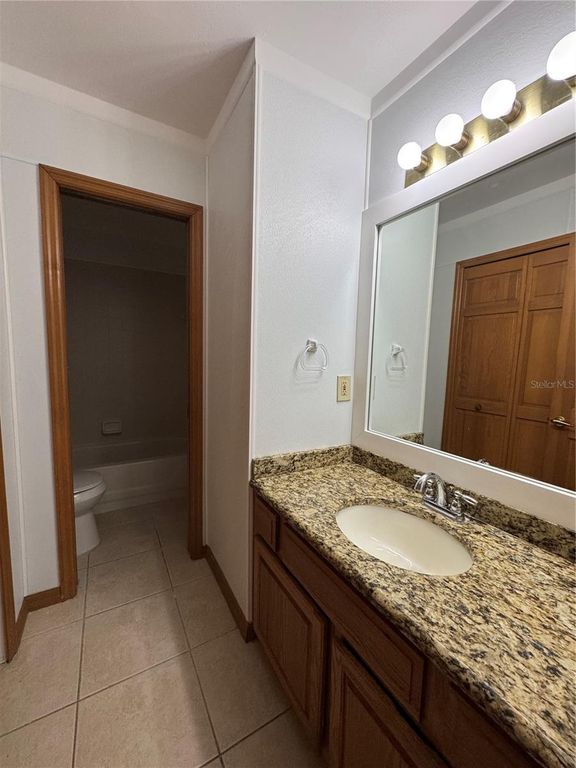 Image 39 of property listing at 1206 CORNERSTONE COURT, Orlando, FL 32835