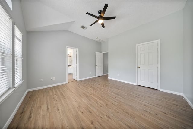 18927 Crescent Fountain Road, Spring, TX 77388