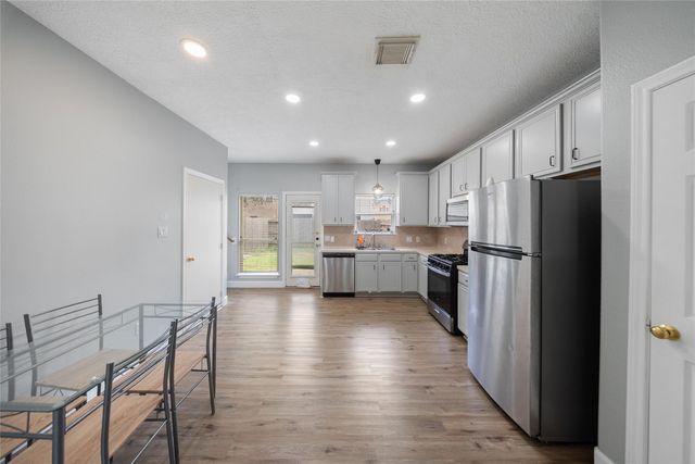 18927 Crescent Fountain Road, Spring, TX 77388