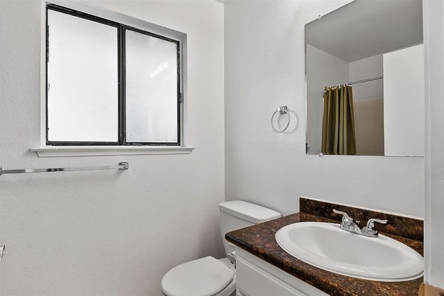 3589 Binghamton Dr, Sacramento, CA 95834