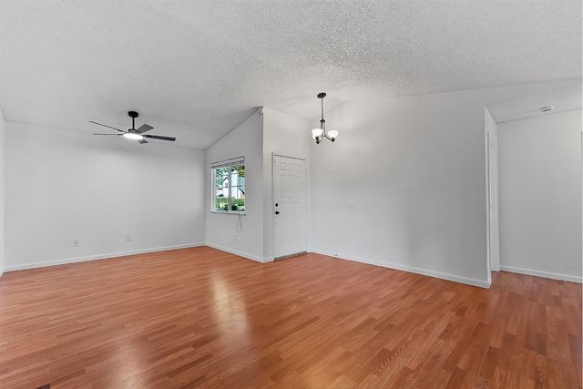 3589 Binghamton Dr, Sacramento, CA 95834