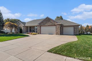 8475 Deer Forest Meadows Drive SE, Caledonia, MI 49316