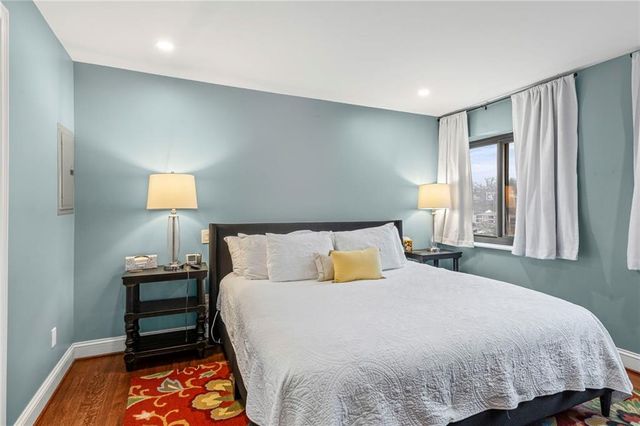 803 W 48th Street 706, Kansas City, MO 64112