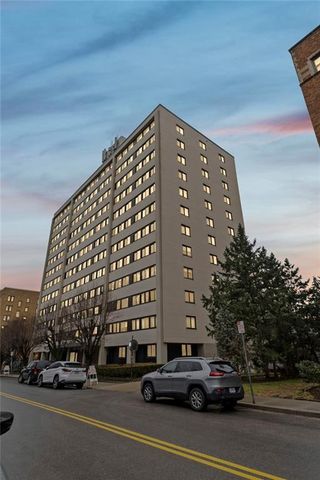 803 W 48th Street 706, Kansas City, MO 64112