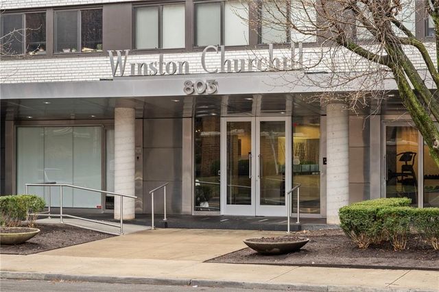 803 W 48th Street 706, Kansas City, MO 64112