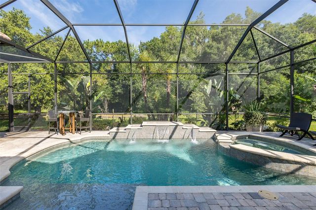2880 WATERS EDGE ROAD, Palm Harbor, FL 34685