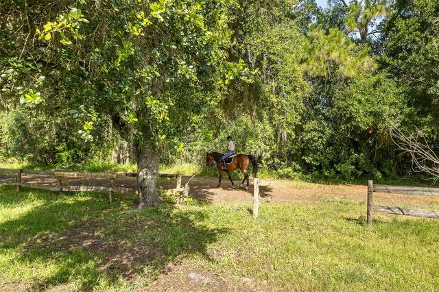 2880 WATERS EDGE ROAD, Palm Harbor, FL 34685