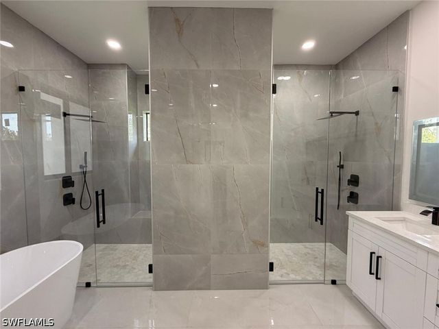 4563 45TH AVE NE, Naples, FL 34120