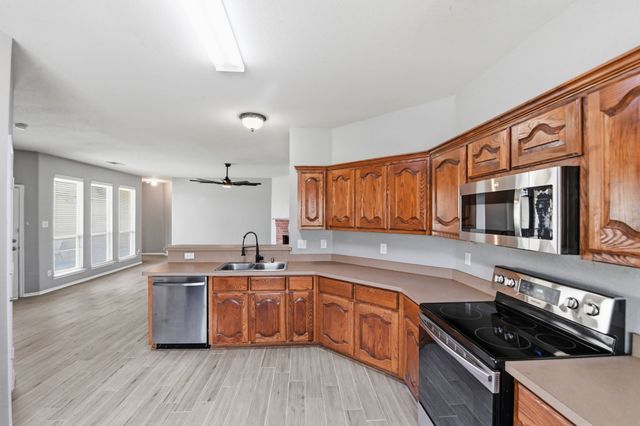 2120 New Holland Drive, Rockwall, TX 75032