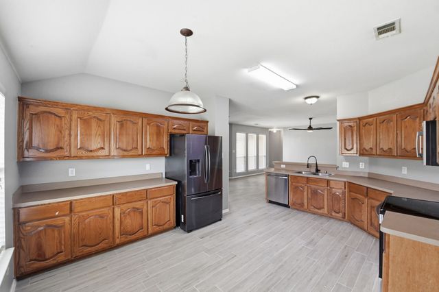 2120 New Holland Drive, Rockwall, TX 75032