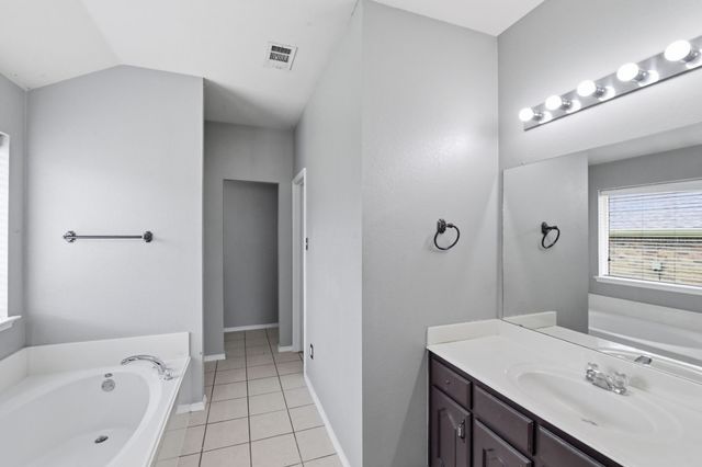 2120 New Holland Drive, Rockwall, TX 75032