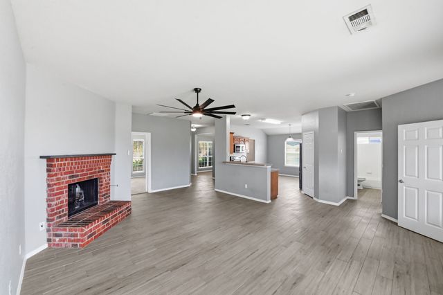 2120 New Holland Drive, Rockwall, TX 75032