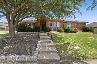 2120 New Holland Drive, Rockwall, TX 75032