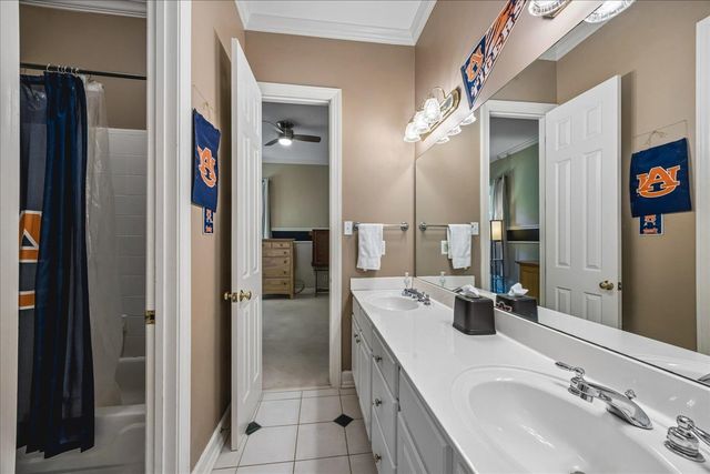 7661 SPIRIT LAKE CV, Memphis, TN 38016