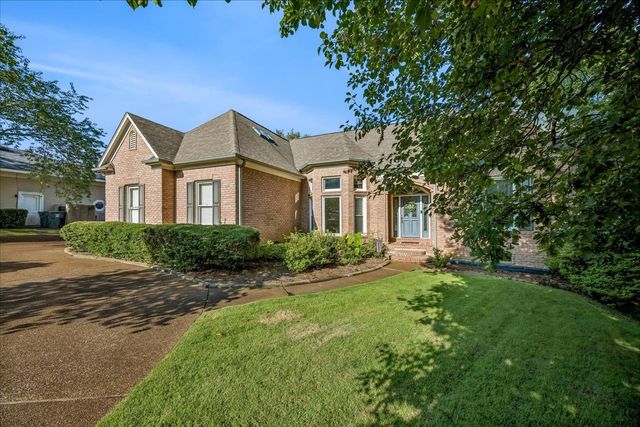 7661 SPIRIT LAKE CV, Memphis, TN 38016