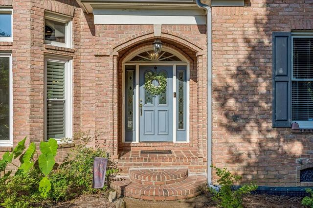 7661 SPIRIT LAKE CV, Memphis, TN 38016