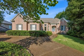 7661 SPIRIT LAKE CV, Memphis, TN 38016