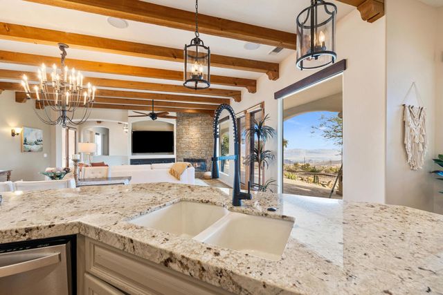 60495 Yucca Road, Mountain Center, CA 92561