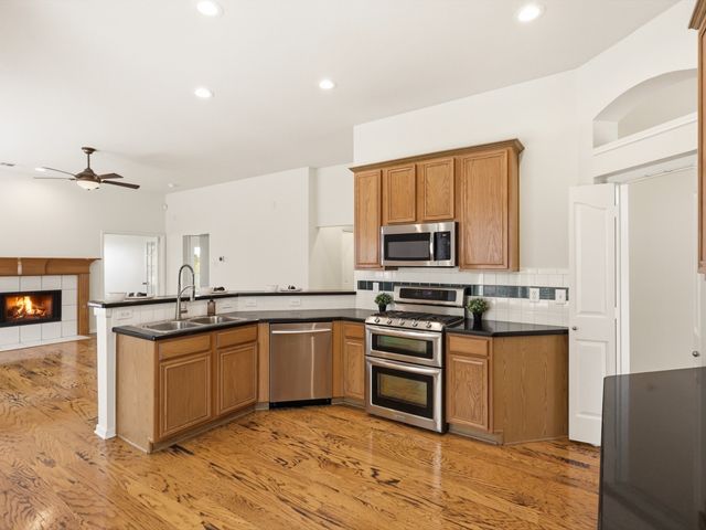 2135 Clubside Drive, Corinth, TX 76210