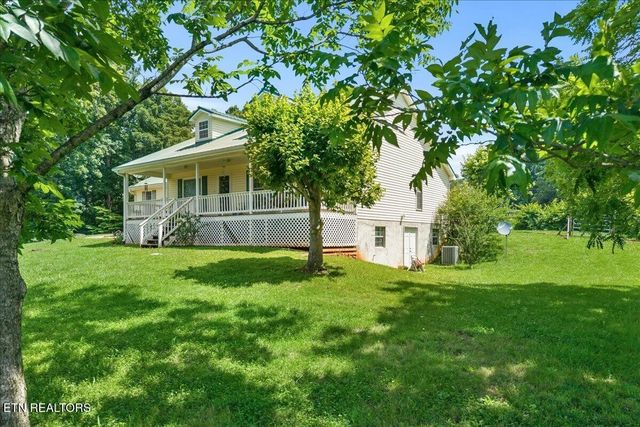 982 Wilson Station Road, Englewood, TN 37329