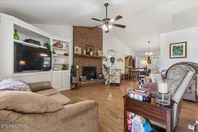982 Wilson Station Road, Englewood, TN 37329