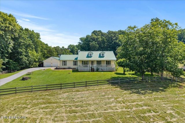 982 Wilson Station Road, Englewood, TN 37329