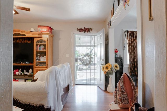 4585 E Balch Avenue, Fresno, CA 93702