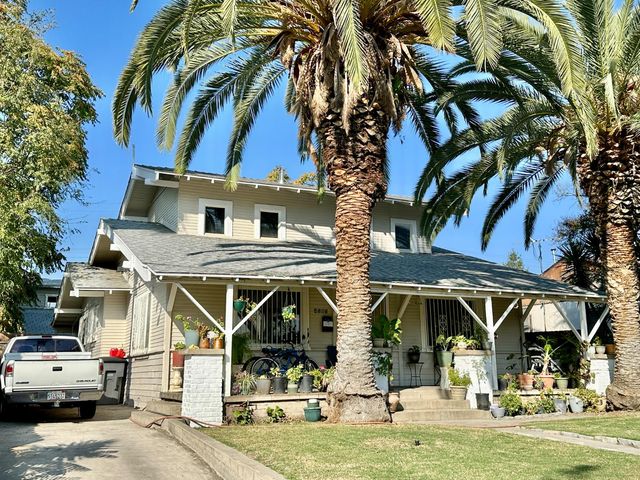 4585 E Balch Avenue, Fresno, CA 93702