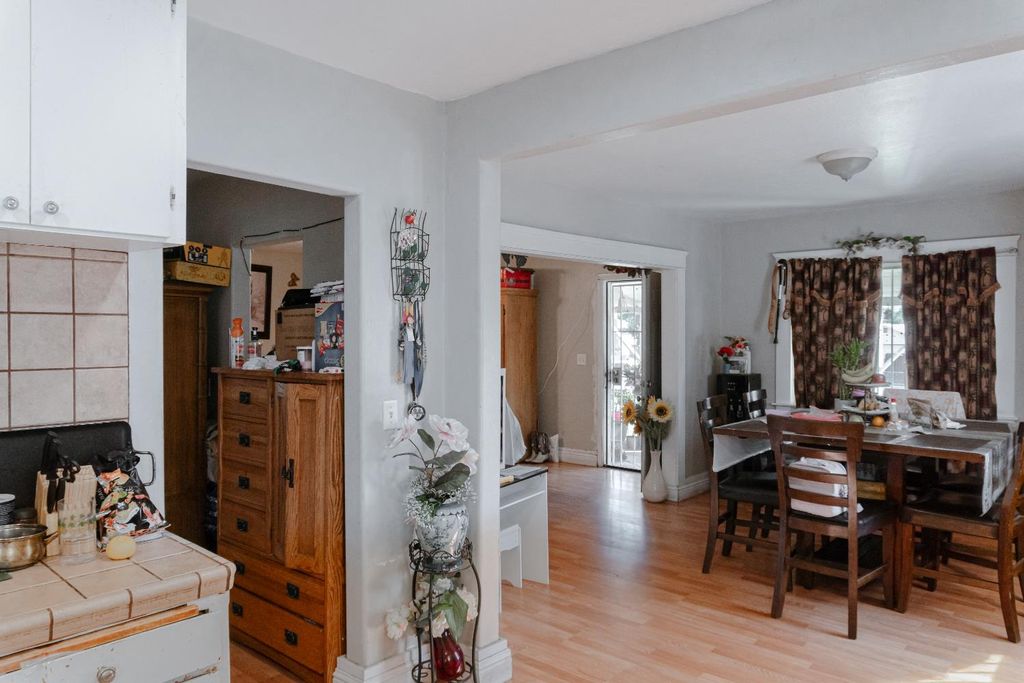 Image 17 of property listing at 4585 E Balch Avenue, Fresno, CA 93702