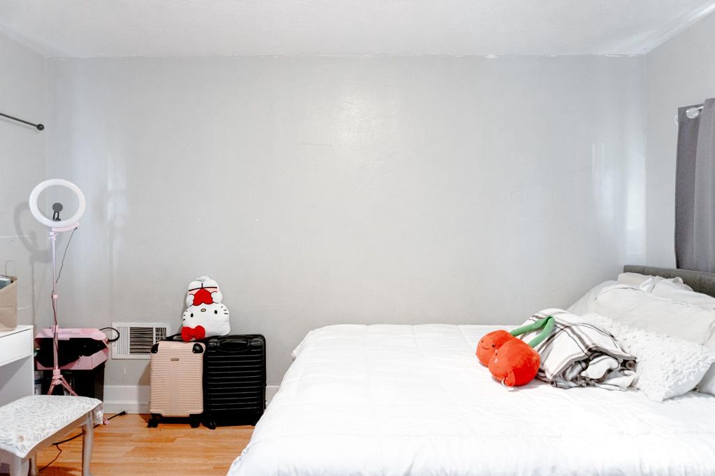 Image 19 of property listing at 4585 E Balch Avenue, Fresno, CA 93702