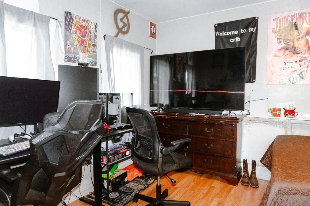 Image 25 of property listing at 4585 E Balch Avenue, Fresno, CA 93702