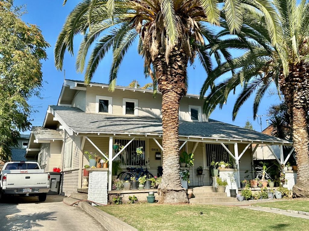 Image 3 of property listing at 4585 E Balch Avenue, Fresno, CA 93702