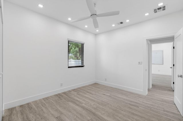 517 NW 1st Street, Delray Beach, FL 33444