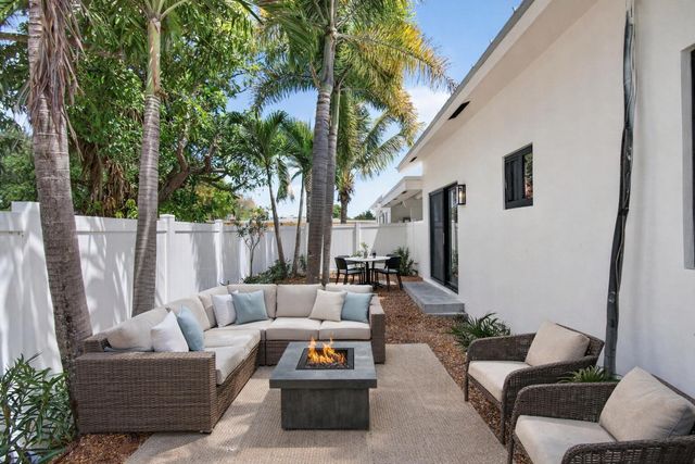 517 NW 1st Street, Delray Beach, FL 33444