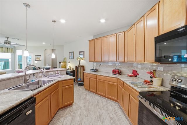 2071 Wind Chime Way, New Braunfels, TX 78130