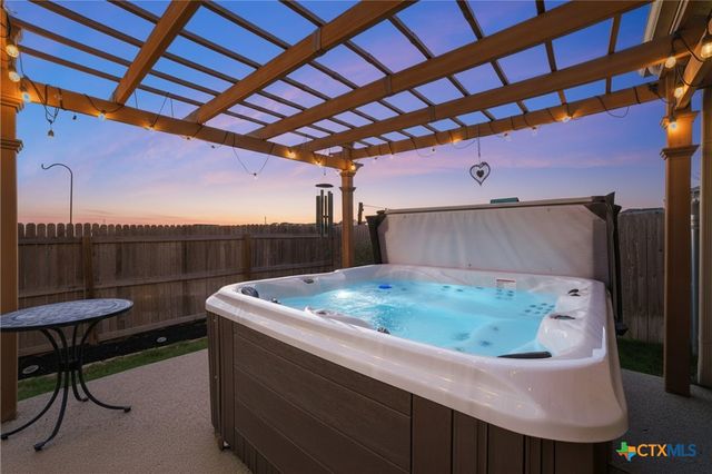 2071 Wind Chime Way, New Braunfels, TX 78130