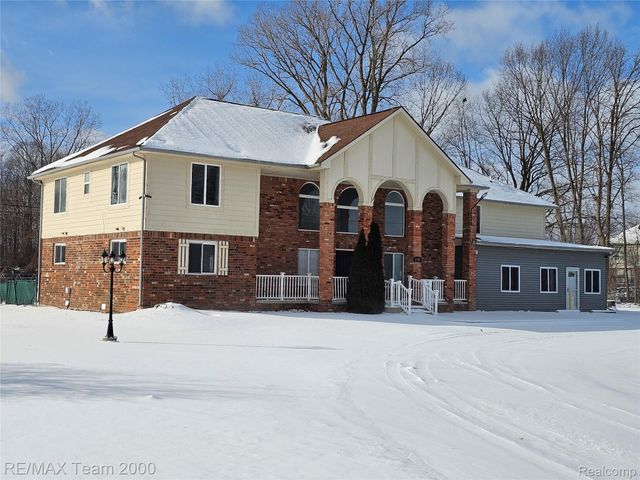 2780 Denton Road, Canton Charter Township, MI 48188