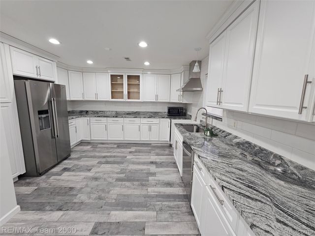 2780 Denton Road, Canton Charter Township, MI 48188