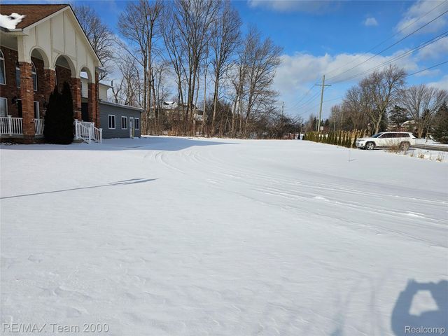 2780 Denton Road, Canton Charter Township, MI 48188