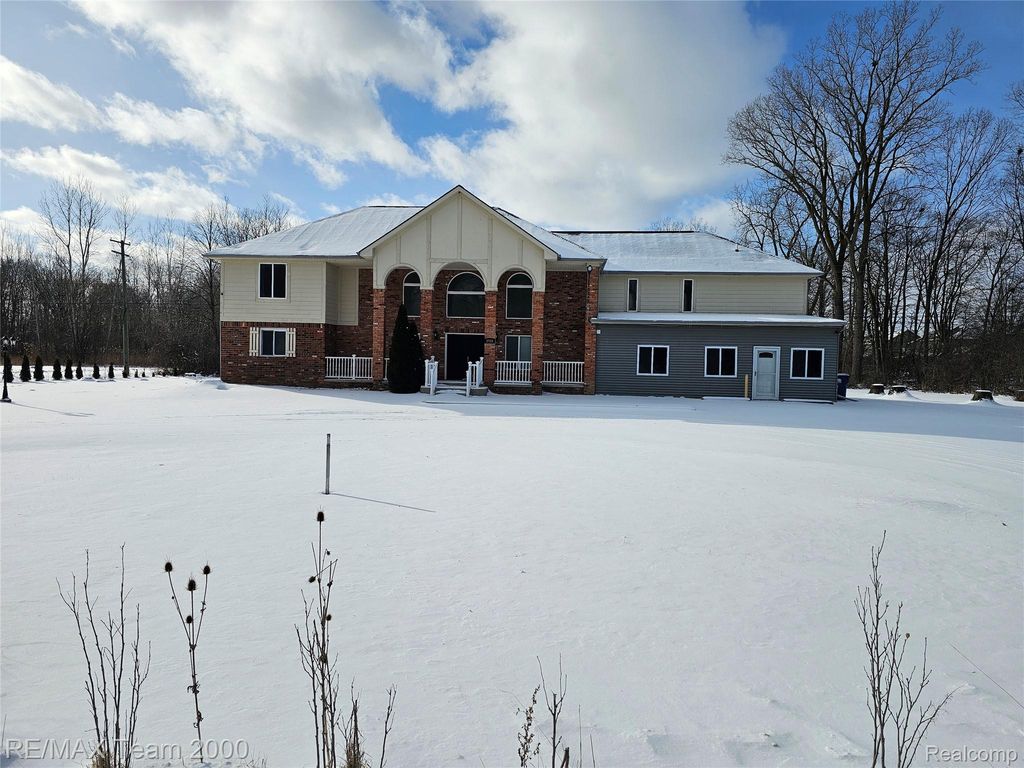 2780 Denton Road, Canton Charter Township, MI 48188