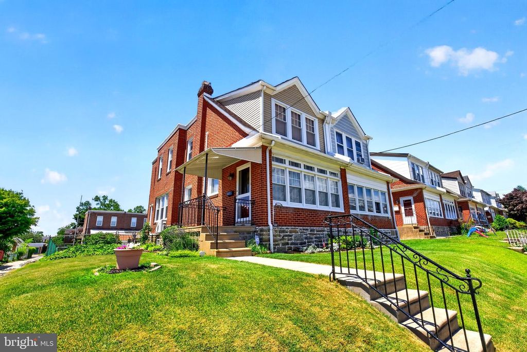 1838 LANSING ST, Philadelphia, PA 19111