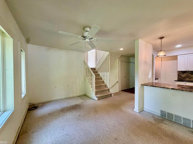 11820 Big Lake Road, Springfield Twp, MI 48350