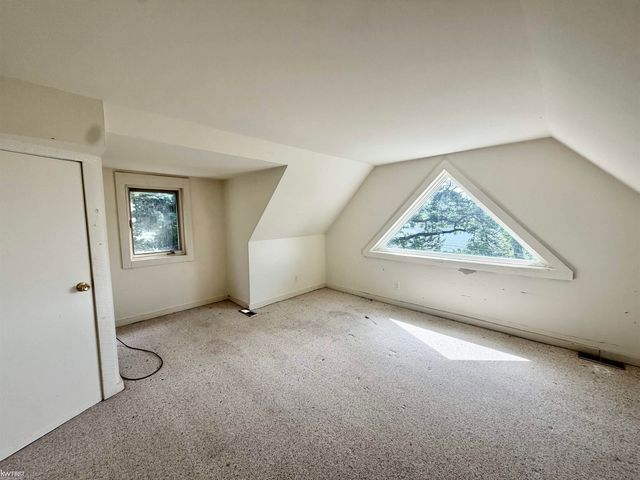 11820 Big Lake Road, Springfield Twp, MI 48350